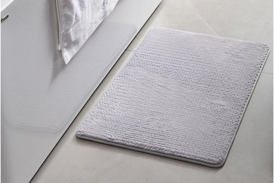 Chenille absorbent microfiber floor rug