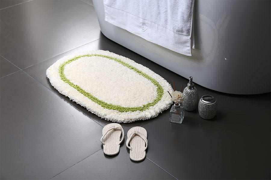 Absorbent non-slip floor mat