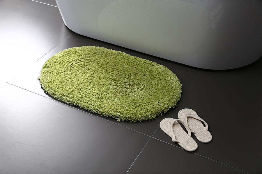 Household absorbent anti-slip floor mat 