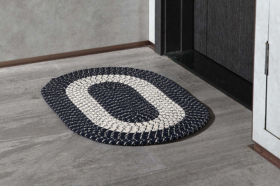 Handmade washable oval rug