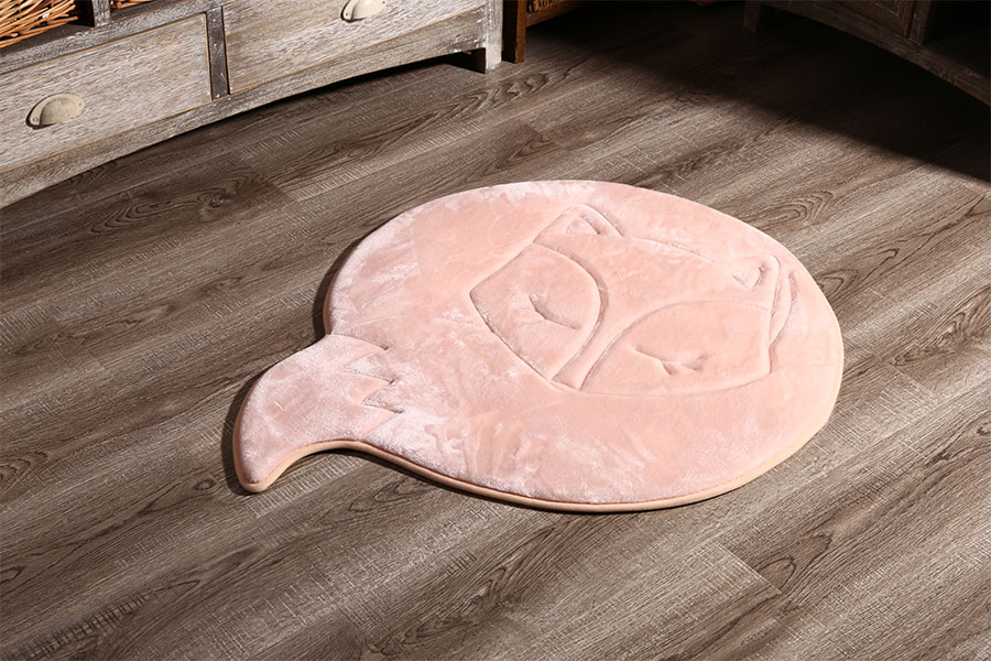 Cute animal shape oral velvet mat
