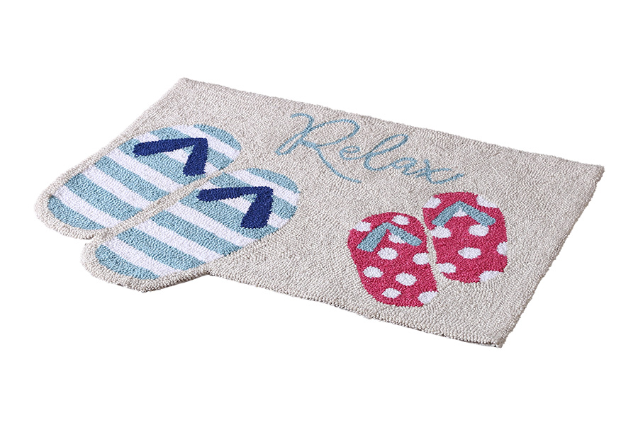 Cute slippers shape tube shaggy mat